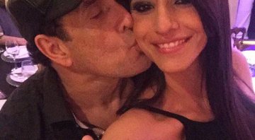 Sérgio Mallandro e Fernanda Vianna estão juntos há pelo menos dois meses - Foto: Reprodução/ Instagram