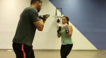 Zilu Camargo mostra parte da aula de boxe - Foto: Reprodução/ Instagram