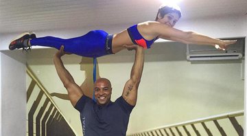 Isabella Santoni e seu personal trainer Alex - Foto: Reprodução/ Instagram