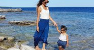Ariba Pervaiz escolhe as roupas para ficar idêntica à filha, Aaliyana - Foto: Reprodução/ Instagram