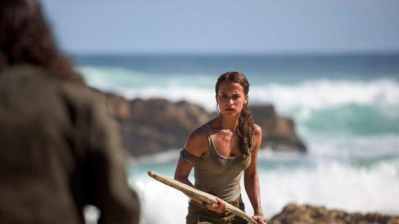 Alicia Vikander como Lara Crof em cena do filme Tomb Raider - Foto: Reprodução