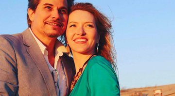 Edson Celulari e Karin Roepke estão juntos há cinco anos - Foto: Reprodução/ Instagram