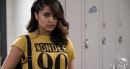 Trini (Becky G) será a primeira protagonista lésbica dos filmes de herói de Hollywood - Foto: Reprodução