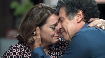 Gilda perdoa traição de Haroldo e pede para ele voltar para casa - Foto: TV Globo