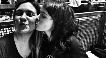 Adriana Esteves e Débora Falabella se reencontraram nesta quinta-feira (06/07) - Foto: Reprodução/ Instagram