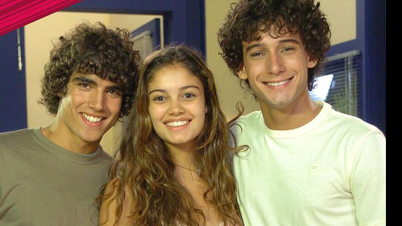 Caio Castro, Sophie Charlotte e Rafael Almeida em foto da 15ª temporada de Malhação - Foto: TV Globo