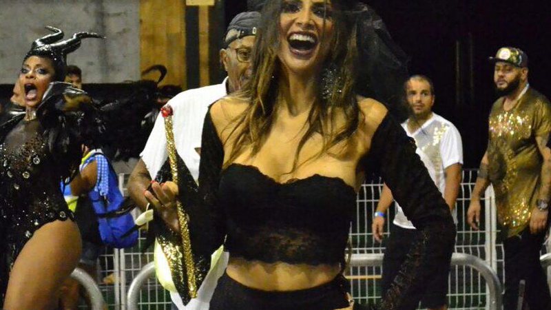 Rainha da Independente Tricolor, Helena Soares não desfilará em 2018 - Foto: Fausto Jr./ Reprodução/ Instagram