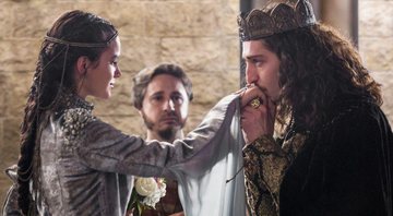 Rodolfo e Catarina se casam em Deus Salve o Rei - Foto: TV Globo/ Artur Meninea