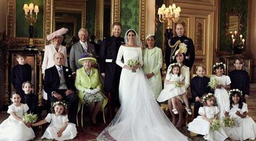 Harry e Megan Markle posaram com a família real após saudar o povo em passeio de carruagem - Foto: Alexi Lubomirski