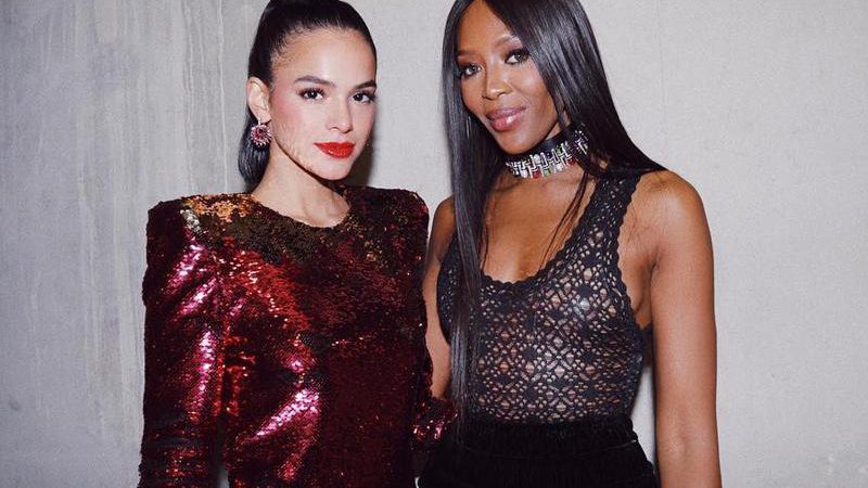 Bruna Marquezine tietou Naomi Campbell em Cannes - Foto: Reprodução/ Instagram