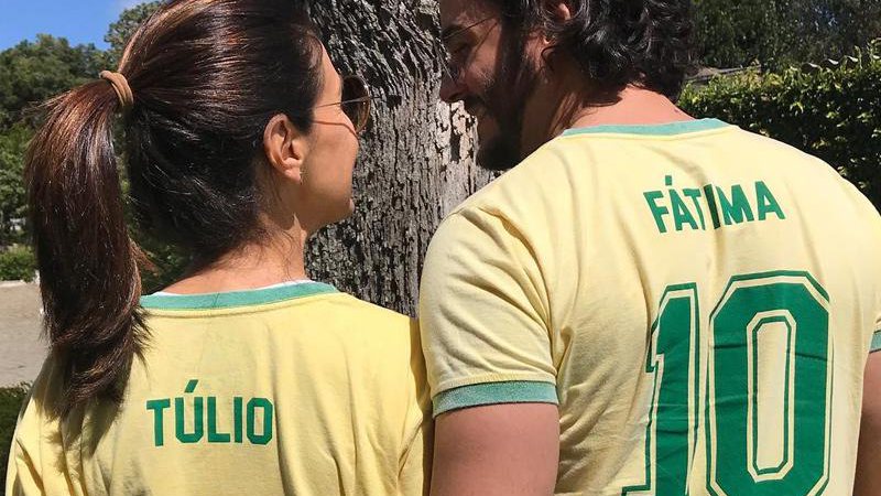 Fátima Bernardes usaram camisetas especiais nesta sexta-feira (22/06) para torcer pelo Brasil - Foto: Reprodução/ Instagram