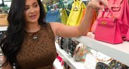 Kylie Jenner mostrou bolsa que planeja dar de presente para a filha - Foto: Reprodução/ YouTube