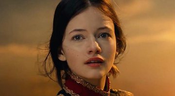 Clara (Mackenzie Foy) terá que reestabelecer o equilíbrio dos reinos em O Quebra-Nozes e os Quatro Reinos - Foto: Reprodução