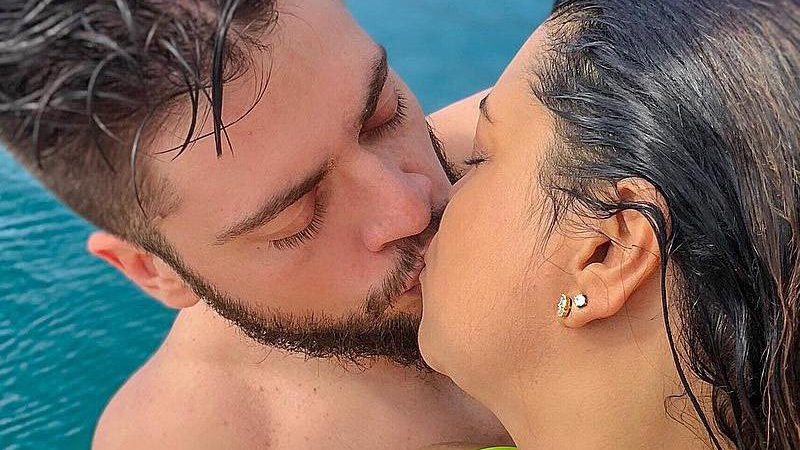 Rodrigo Godoy compartilhou foto de beijo e se declarou para Preta Gil - Foto: Reprodução/ Instagram