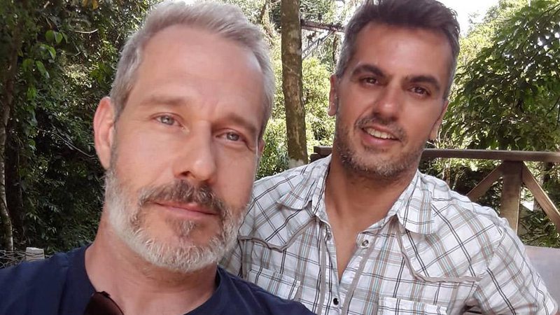 Nico Puig e o namorado, o produtor Jeff Lattari - Foto: Reprodução/ Instagram