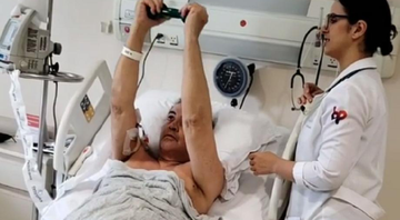 Beto Barbosa em fisioterapia no hospital - Foto: Reprodução/Instagram