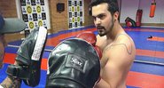 Luan Santana mostrou aula de boxe na web e aproveitou para desafiar Luan Santana - Foto: Reprodução/ Instagram