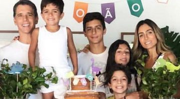 Marcio Garcia comemora o aniversário de 4 anos de João, seu filho caçula, e posa com a família - Foto: Reprodução/Instagram