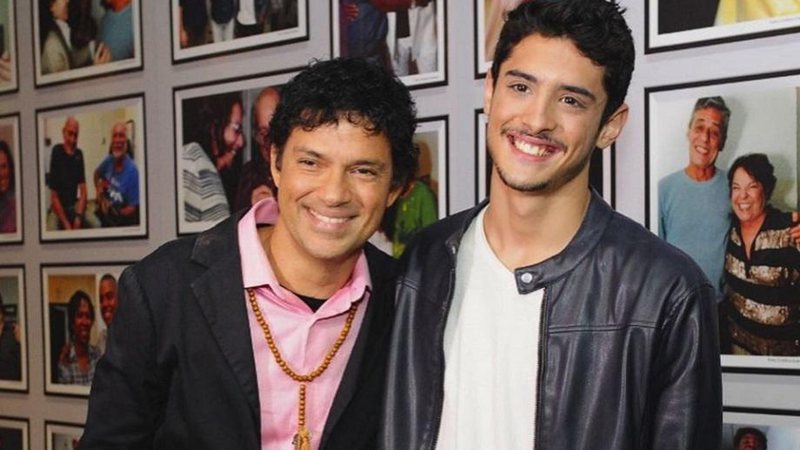 Filho de Jorge Vercilo faz sucesso ao dividir palco com o pai: “Temos uma ligação muito forte” - Foto: Reprodução/Instagram