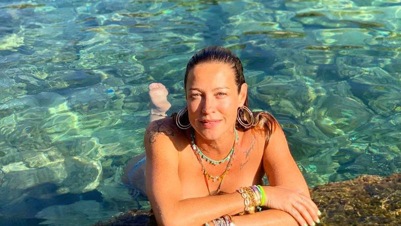 Luana Piovani se despediu de Ibiza com fotos nas quais aparece de topless - Foto: Reprodução/ Instagram