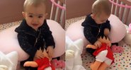 Sabrina Sato mostra Zoe brincando com boneca - Foto: Reprodução/ Instagram