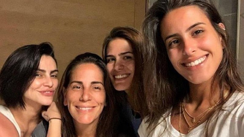 Orlando Morais posta foto de família e se declara: “Mulheres da minha vida” - Foto: Reprodução/Instagram