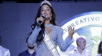 Aline Riscado foi anunciada como Rainha de Bateria da Vila Isabel em julho - Foto: Reprodução/ Instagram