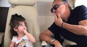 Galvão Bueno mostra fotos raras com neta de 5 anos para comemorar aniversário: “Vovô te ama” - Foto: Reprodução/Instagram