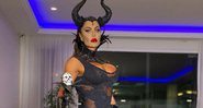 Gracyanne Barbosa se fantasiou de Malévola para curtir a festa de Halloween da cantora Anitta - Foto: Reprodução/ Instagram