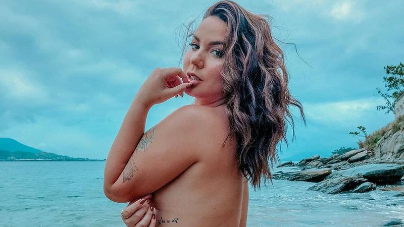Ex-BBB Maria Claudia publica foto de topless e faz reflexão: “É preciso escolher” - Foto: Reprodução/Instagram