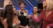 Kim Kardashian interrompe entrevista de irmã e gera climão ao vivo - Foto: Reprodução/Instagram