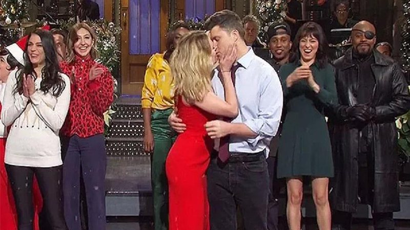 Scarlett Johansson se declara para marido ao vivo e dá beijão durante programa - Foto: Reprodução/Instagram