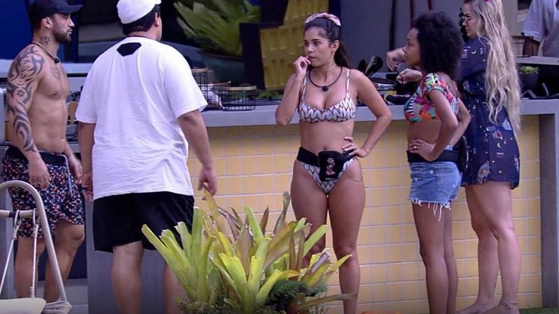 BBB 20: “Será que a gente está bombando mesmo?”, questiona Gizelly após filme - Foto: Reprodução / BBB