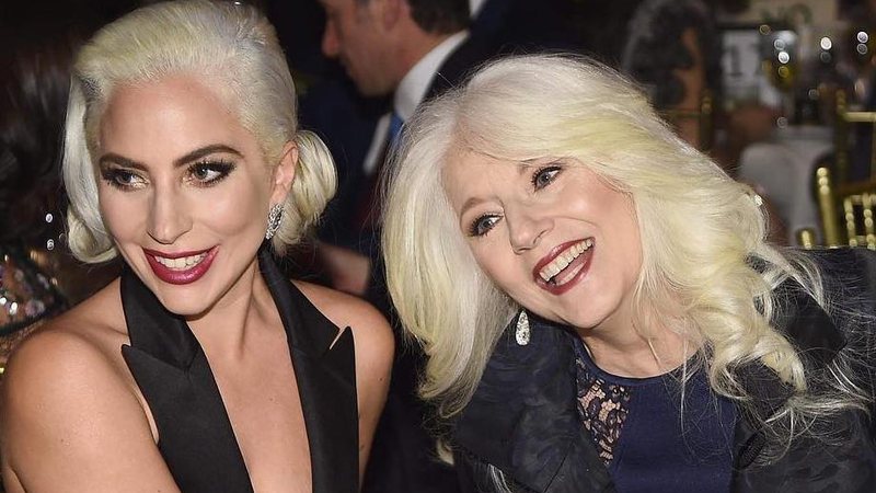 “Sinto que errei”, diz mãe de Lady Gaga sobre depressão da filha - Foto: Reprodução / Instagram
