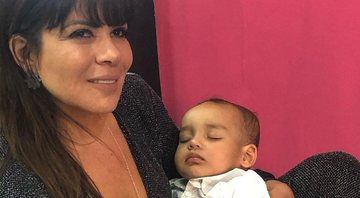 Mara Maravilha posou com bebê no colo e falou sobre maternidade - Foto: Reprodução/ Instagram