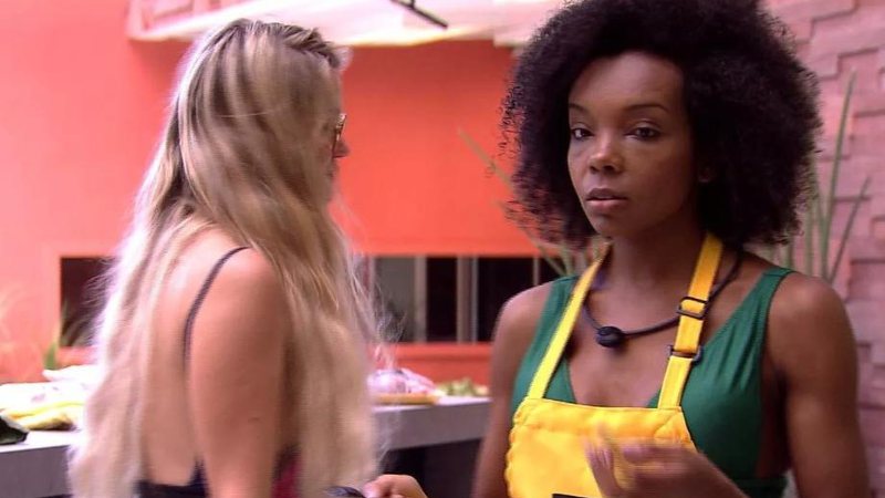 BBB 20: ‘O jogo vai ser feminino versus masculino?’, pergunta Thelma a Marcela - Foto: Reprodução / BBB