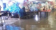 Pérola Negra perdeu fantasias e outros materiais após enchente alagar o barracão da escola - Foto: Arquivo Pessoal