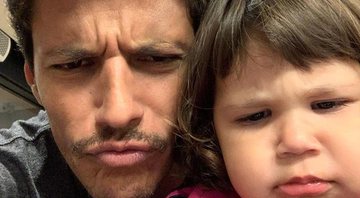 Namorado de Sheila Mello, tenista Feijão posta foto ao lado da filha e recebe elogio da dançarina - Foto: Reprodução / Instagram