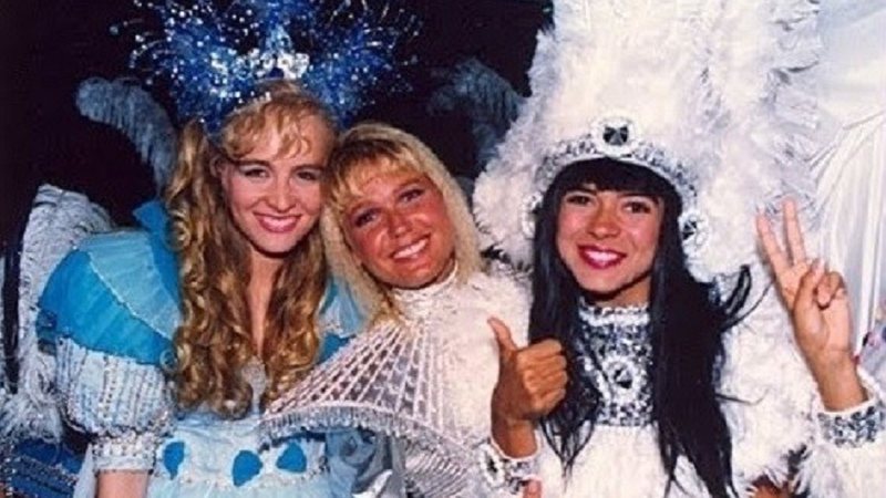 Angélica, Xuxa e Mara Maravilha em foto nos anos 90 - Foto: Reprodução / Instagram