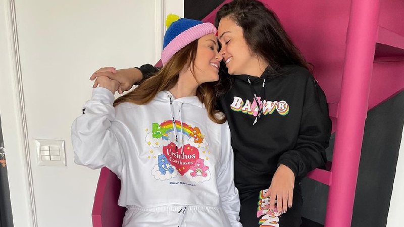 Marcela e Luíza iniciaram o relacionamento no fim do ano passado - Reprodução/Instagram/@marcelamcgowan