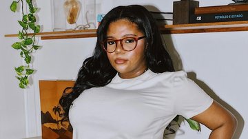 Maria Matta, filha de Gloria Maria, faz trabalho como modelo