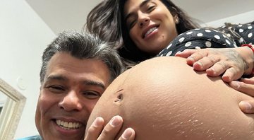 Maurício Mattar posa com a filha Petra, que está grávida - Foto: Reprodução/ Instagram@mauriciomattar