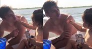 Max apareceu em um vídeo passeando com a família Piquet nos Lençóis Maranhenses - Reprodução/Instagram