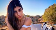 Mia Khalifa comemorou 1 ano de OnlyFans com cliques de biquíni - Foto: Reprodução/ Instagram@miakhalifa