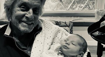 Michael Douglas conheceu Ryder, seu neto recém-nascido - Reprodução/Instagram