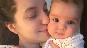 Nathalia afirma não se incomodar das partes boas e ruins da maternidade - Reprodução/Instagram