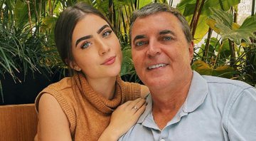 Jade Picon e seu pai; influencer entrou no BBB 22 nesta quinta (20/01) - Foto: Reprodução / Instagram