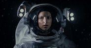 Anna Kendrick faz caminhada espacial no filme Passageiro Acidental, da Netflix - Foto: Reprodução / Netflix