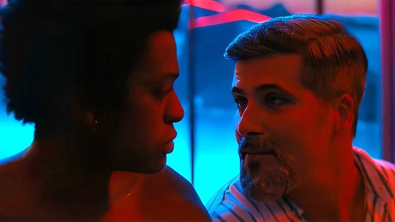 Patrick Congo falou sobre a cena de beijo e sexo com Bruno Gagliasso - Foto: Reprodução/ Netflix