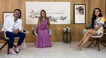 Priscila Fantin e o marido, Bruno Lopes, com Daniela Alburquerque - Foto: Reprodução / RedeTV!